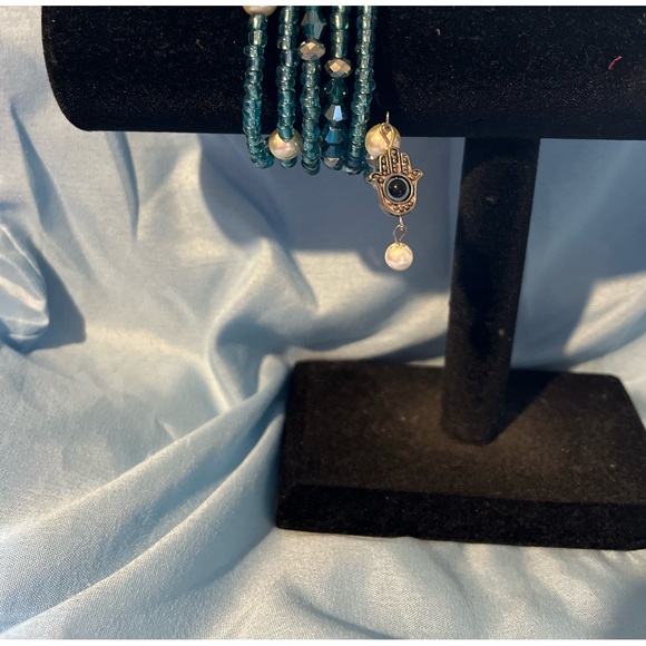 Crystal Memory bracelet and earring set! - Picture 7 of 13